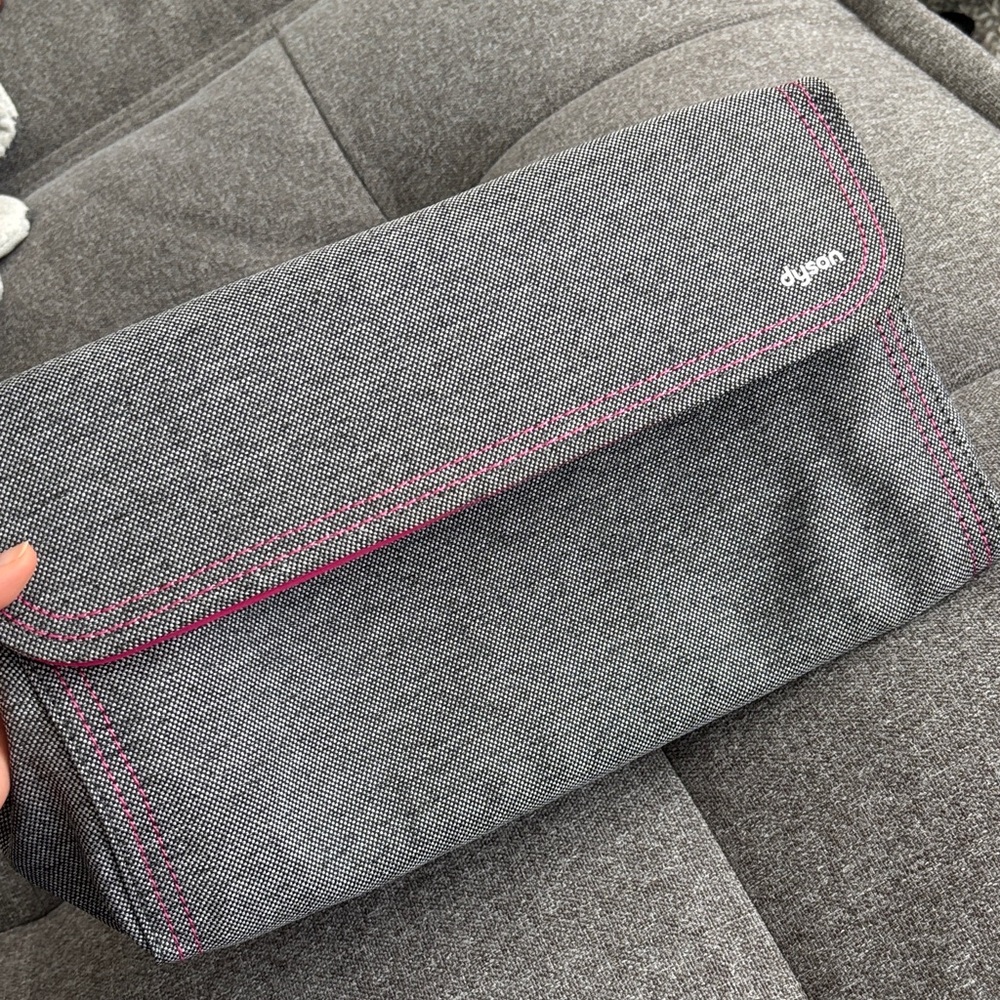 Dyson travel pouch with Pink Stitching